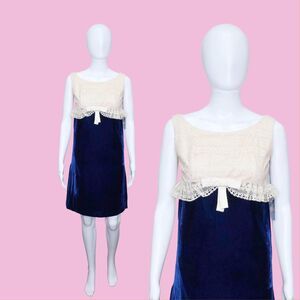 1960s NWT Boulevard Velvet Cream Lace & Royal Blue Velvet Babydoll Bow Dress. XS